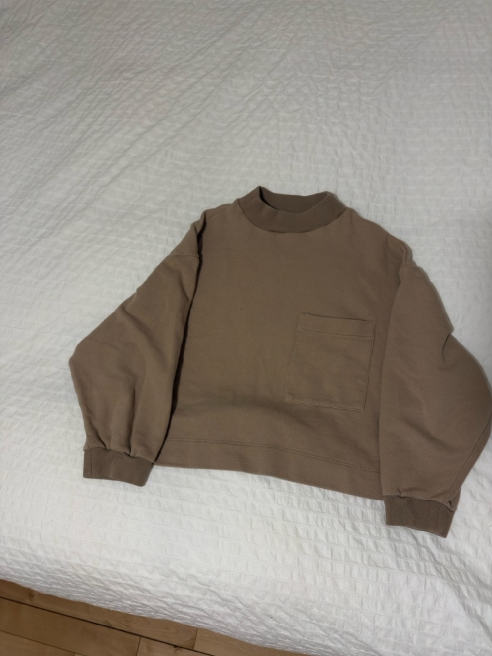 OAK + FORT Ribbed Collar Sweatshirt in Taupe